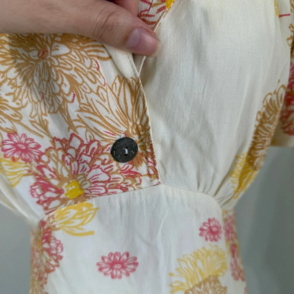 Free People Hawaii Floral Mini Dress Small Feminine Vintage‎ Shirt Dress Cottage